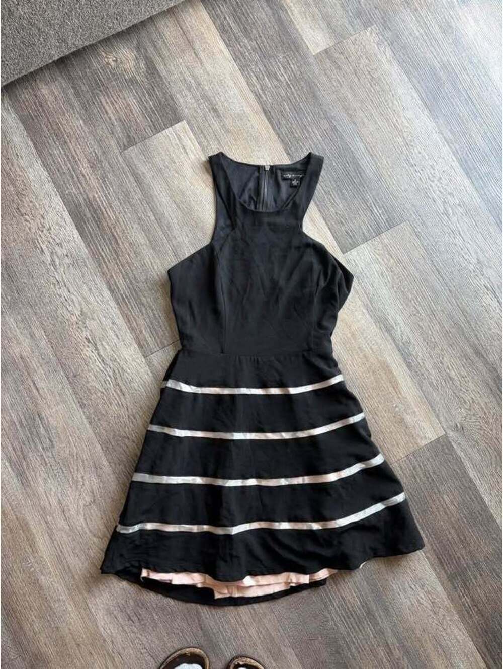 Women’s Dress- Size Small
